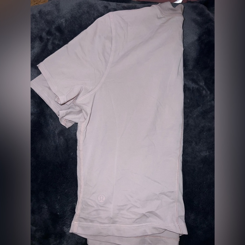 Lululemon shirt!